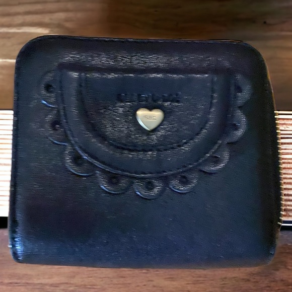 See By Chloe Wallet compact wallet, 6 credit card slots,      zipper compartment - Picture 1 of 6